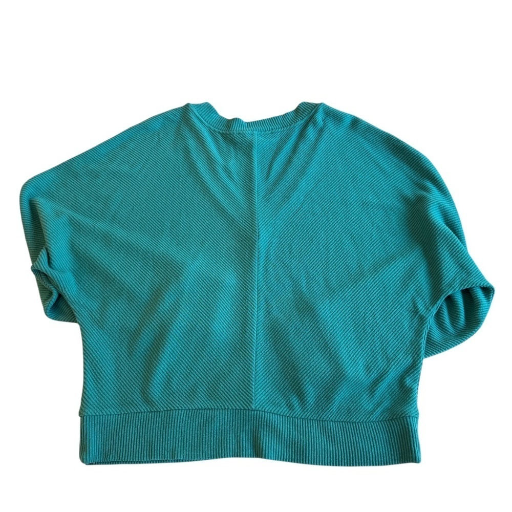 WHBM  V-Neck Banded Bottom Knit Sweater NWT - Picture 3 of 7